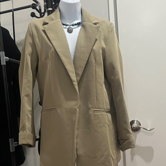 SHEIN Jackets & Blazers - SHEIN Women's Tan Blazer